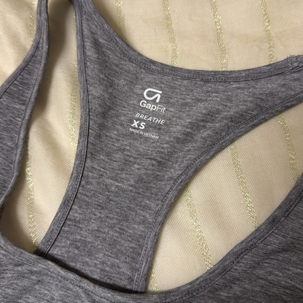 Gray Tank Top - Picture 4 of 5